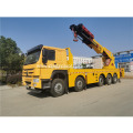 HOWO 30-260ton Large tonnage boom crane